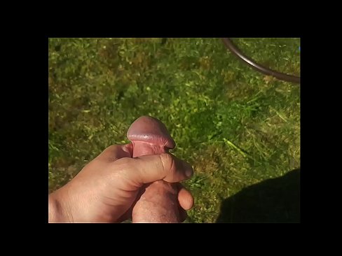 ❤️ Hot hottie meunang nya pink pussy fucked jeung cums kalawan squirt di taman usum panas ️ Poro anal di urang% su.sexonfire.ru% ﹏